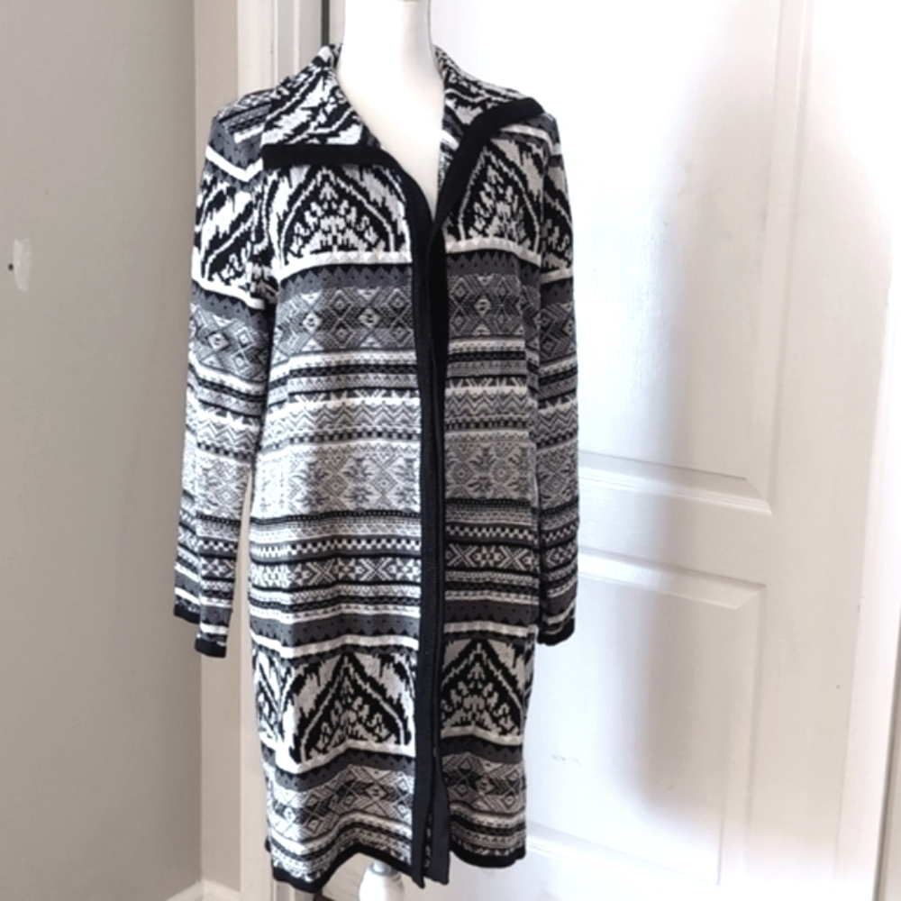 Melissa Paige Open Front Duster Sweater. Size Large . Gray/Black NWT